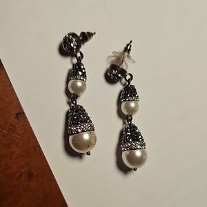 Grand Bazaar Pearl Earrings